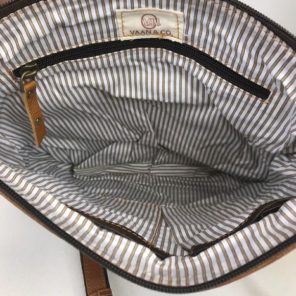 Vaan Mercer Xbody NWT  - Picture 8 of 9